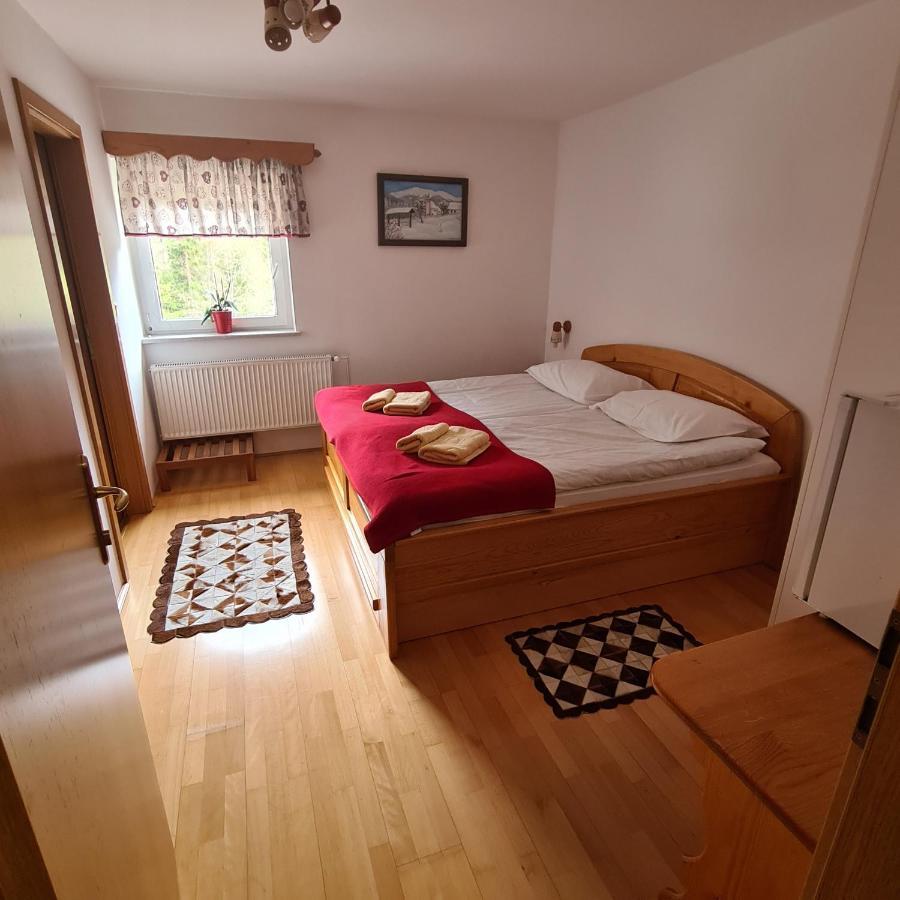 Penzion Pr' Betel Jesenice Zewnętrze zdjęcie