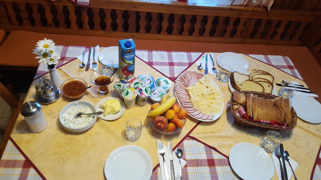 Penzion Pr' Betel Jesenice Zewnętrze zdjęcie